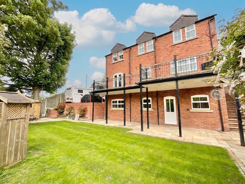 Hougher Wall Road, Audley, ST7