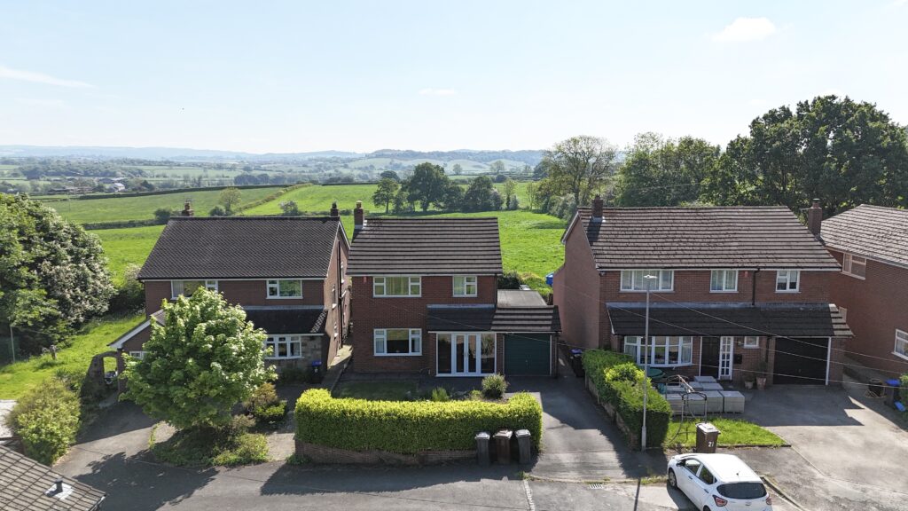 School Close, Dilhorne, ST10