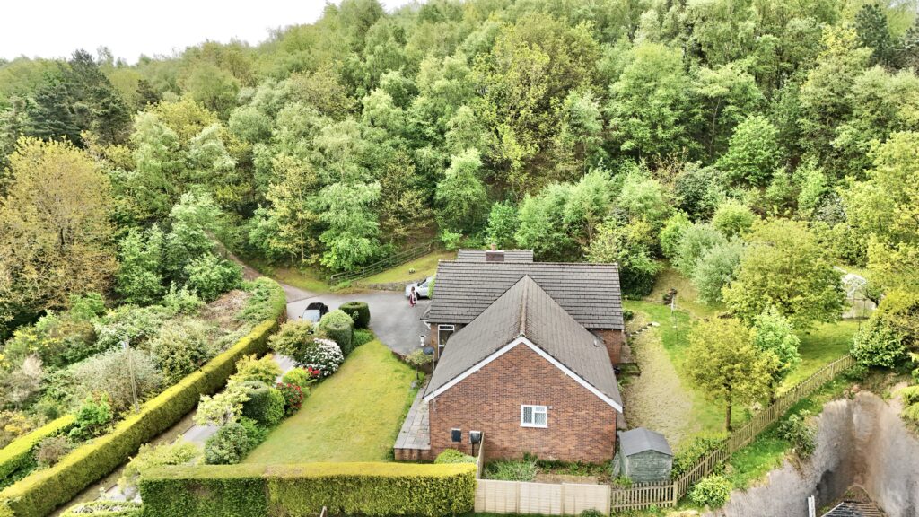 Park Drive, Cheadle, ST10