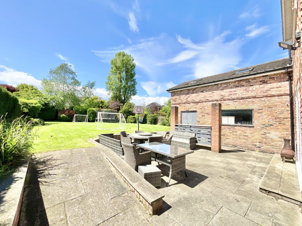 Aston Lane, Aston, ST15