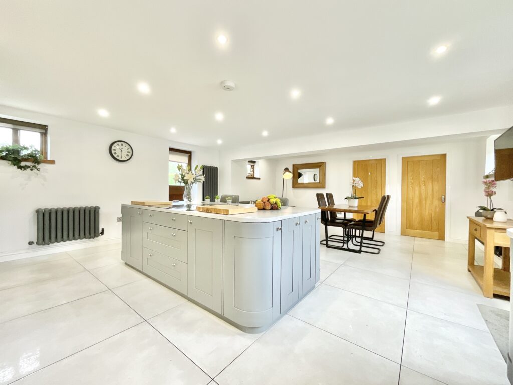 Bearstone, Market Drayton, TF9
