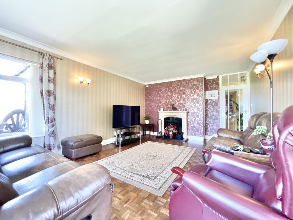 Whitgreave Lane, Whitgreave, ST18