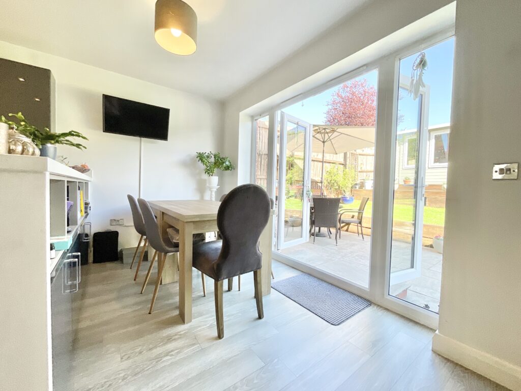 Daffodil Drive, Gnosall, ST20