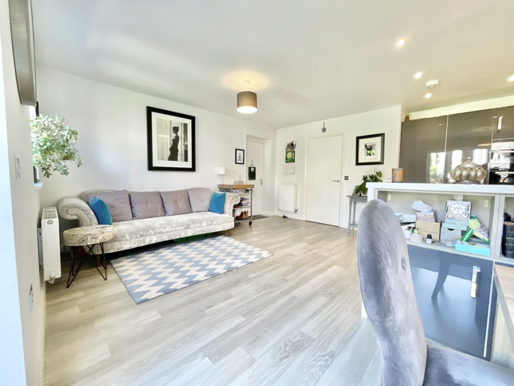 Daffodil Drive, Gnosall, ST20