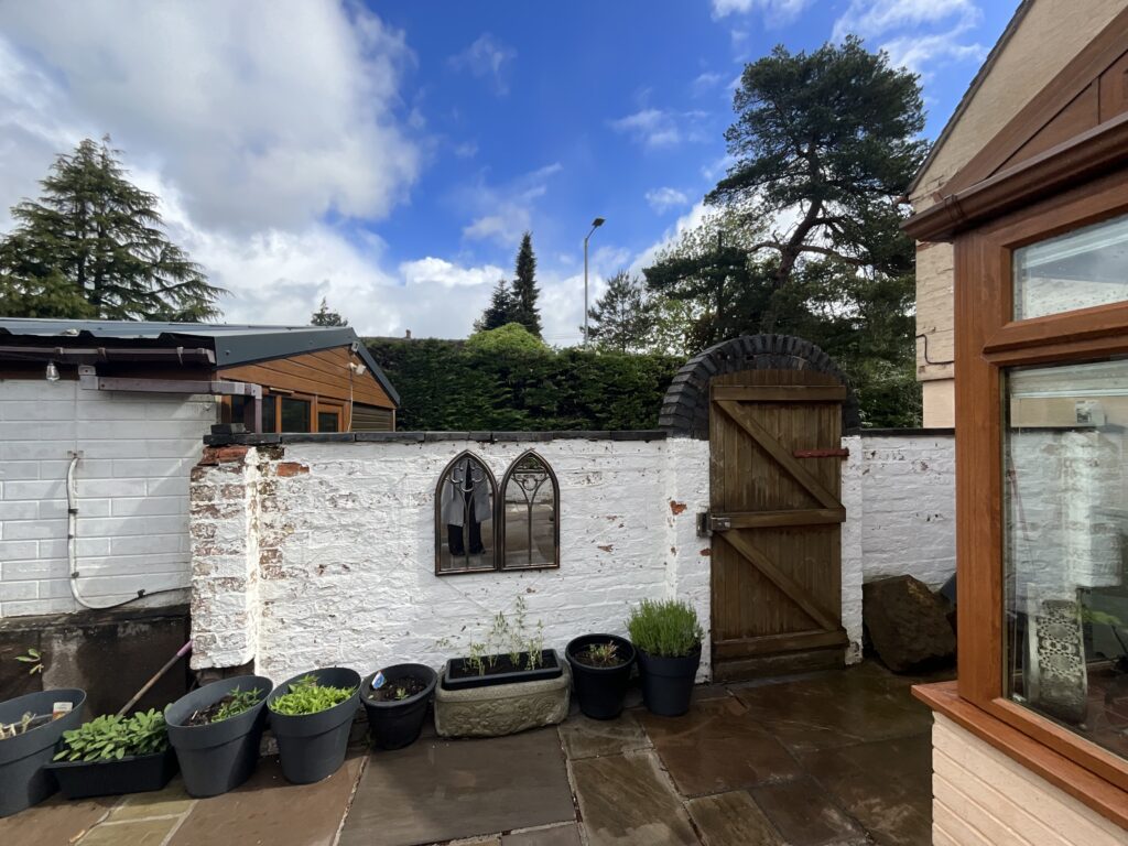 Uttoxeter Road, Draycott, ST11