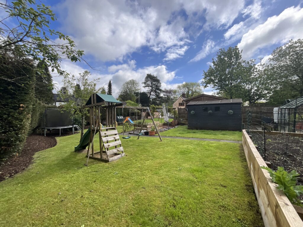 Uttoxeter Road, Draycott, ST11