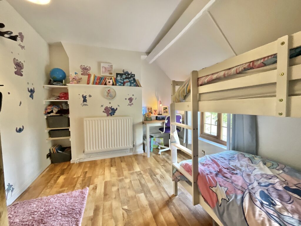Uttoxeter Road, Draycott, ST11