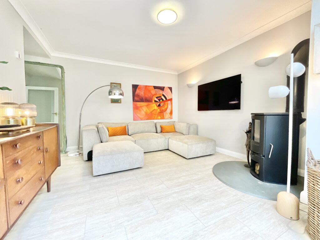 Appleton Drive, Whitmore, ST5