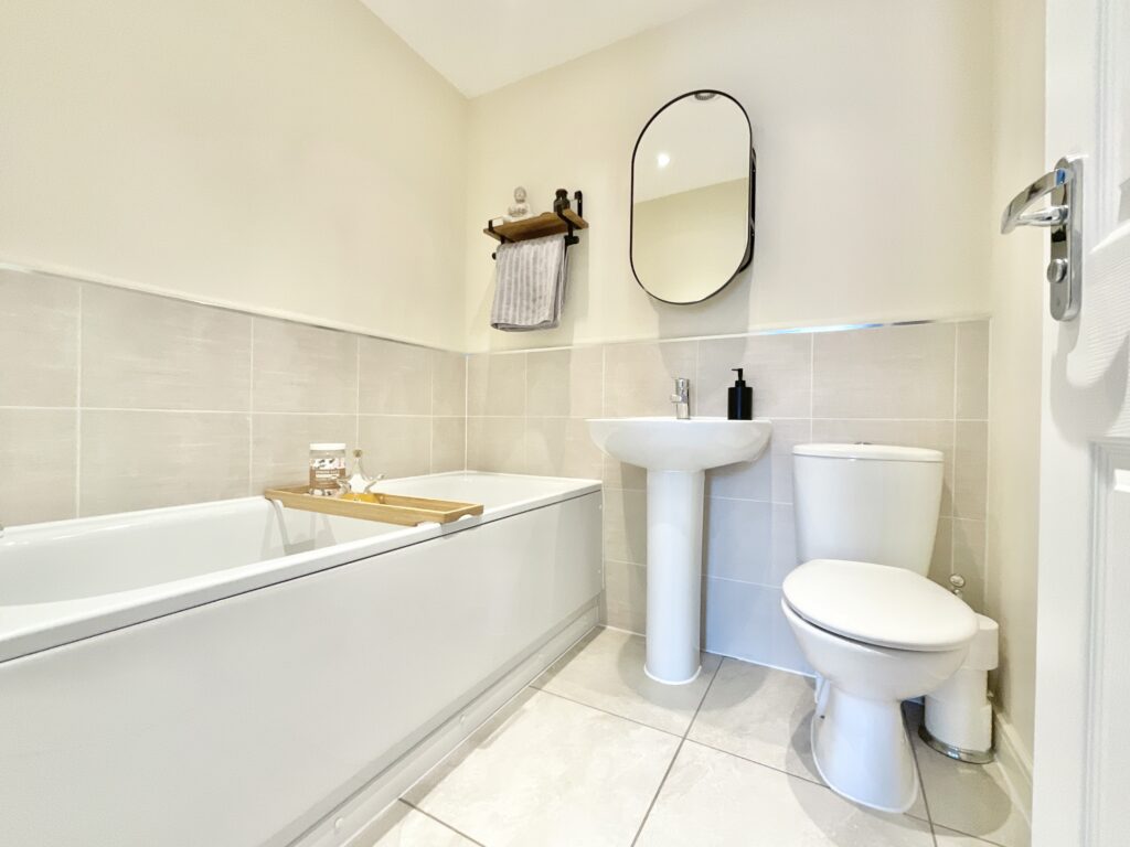Leese Walk, Gnosall, ST20