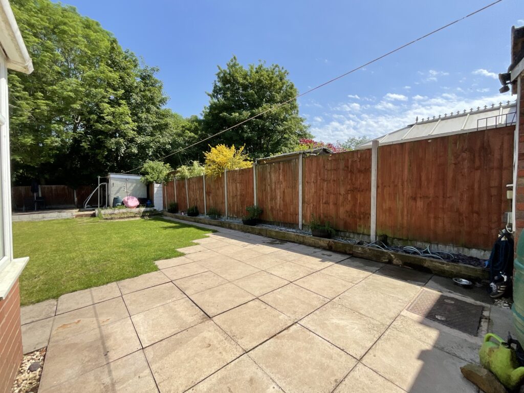 Highfield Drive, Stoke-On-Trent, ST3