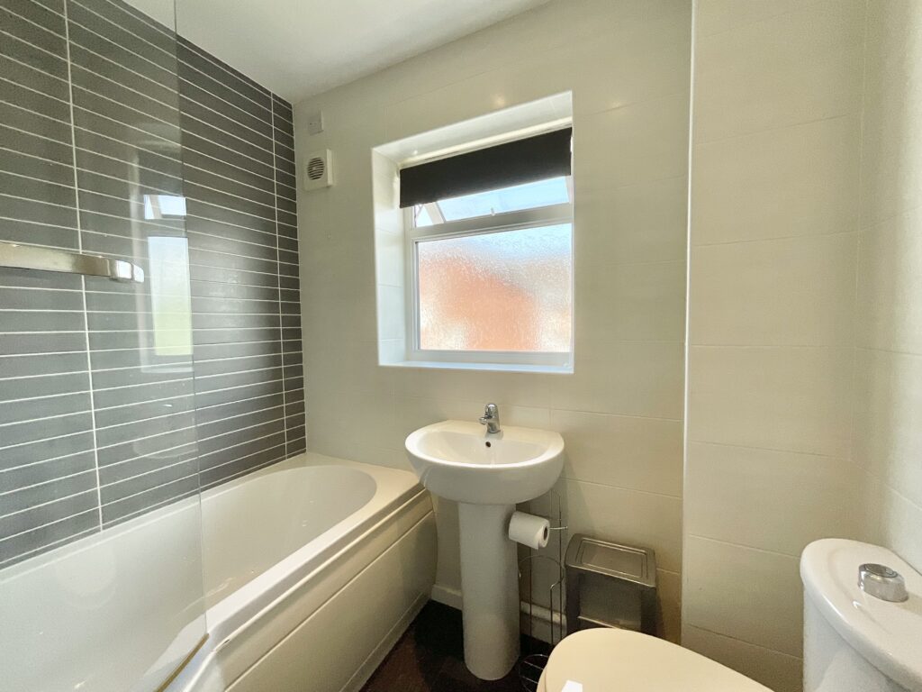 Newman Close, Stone, ST15
