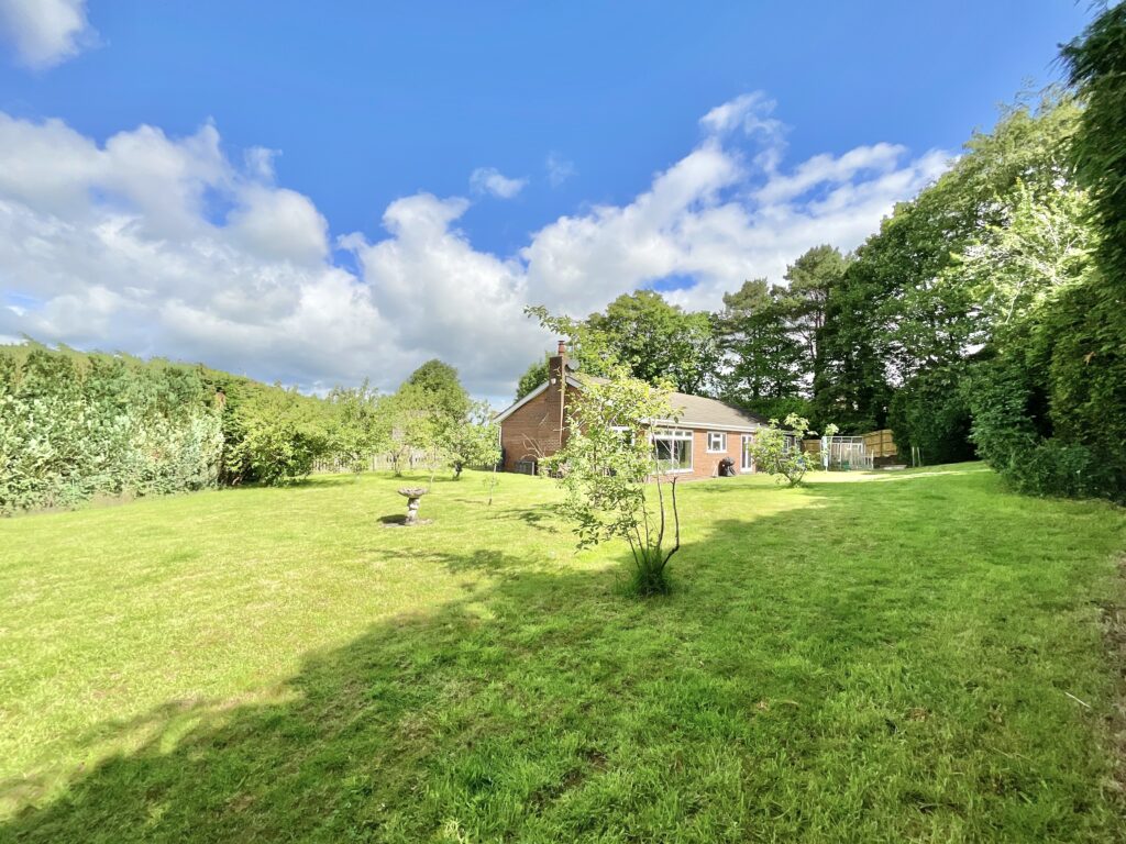 Newcastle Road, Loggerheads, TF9