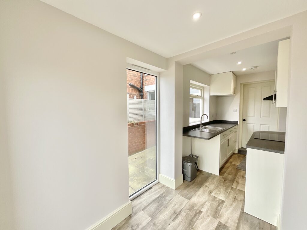 Longton Road, Barlaston, ST12