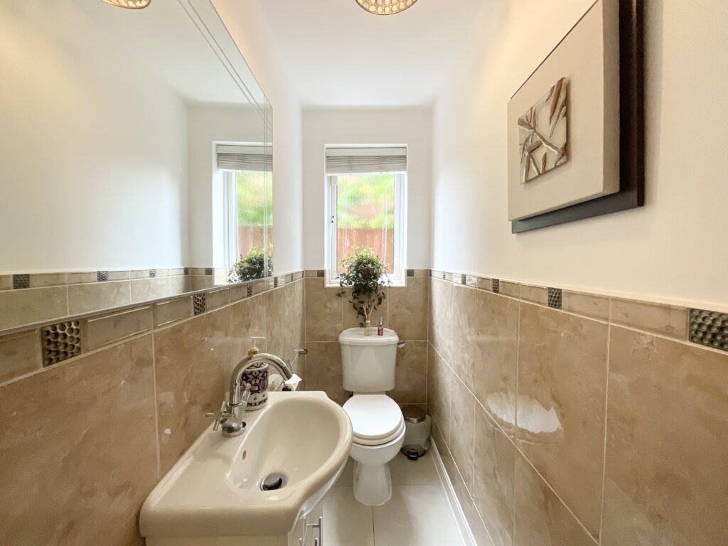 Headingley Grove, Stoke-On-Trent, ST4