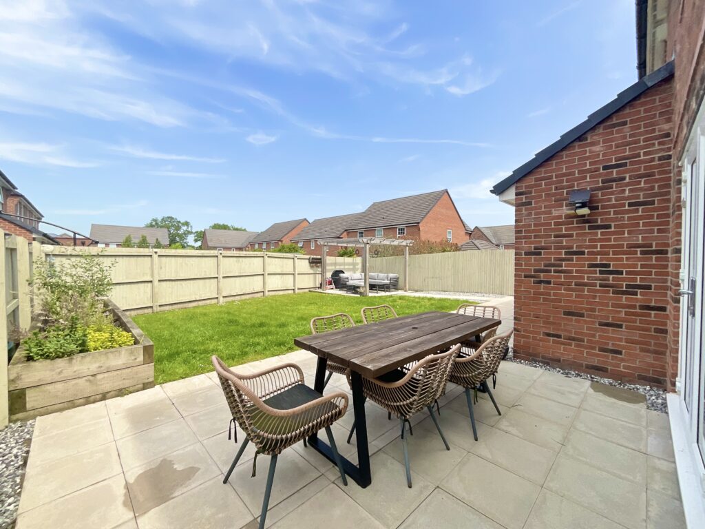 Meadowside Drive, Henhull, CW5