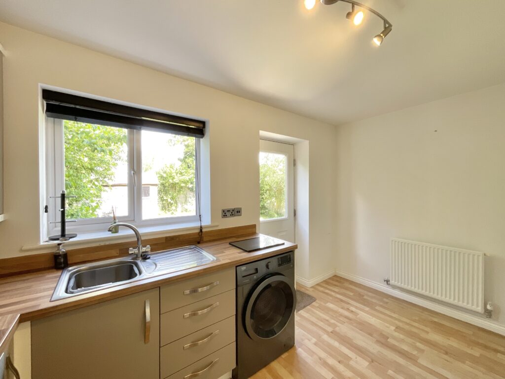 Oaks Close, Aston, CW5