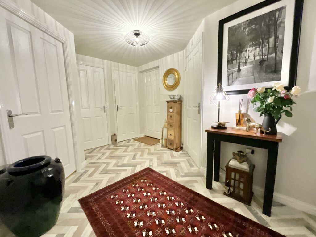 Hall Yard, Tean, ST10