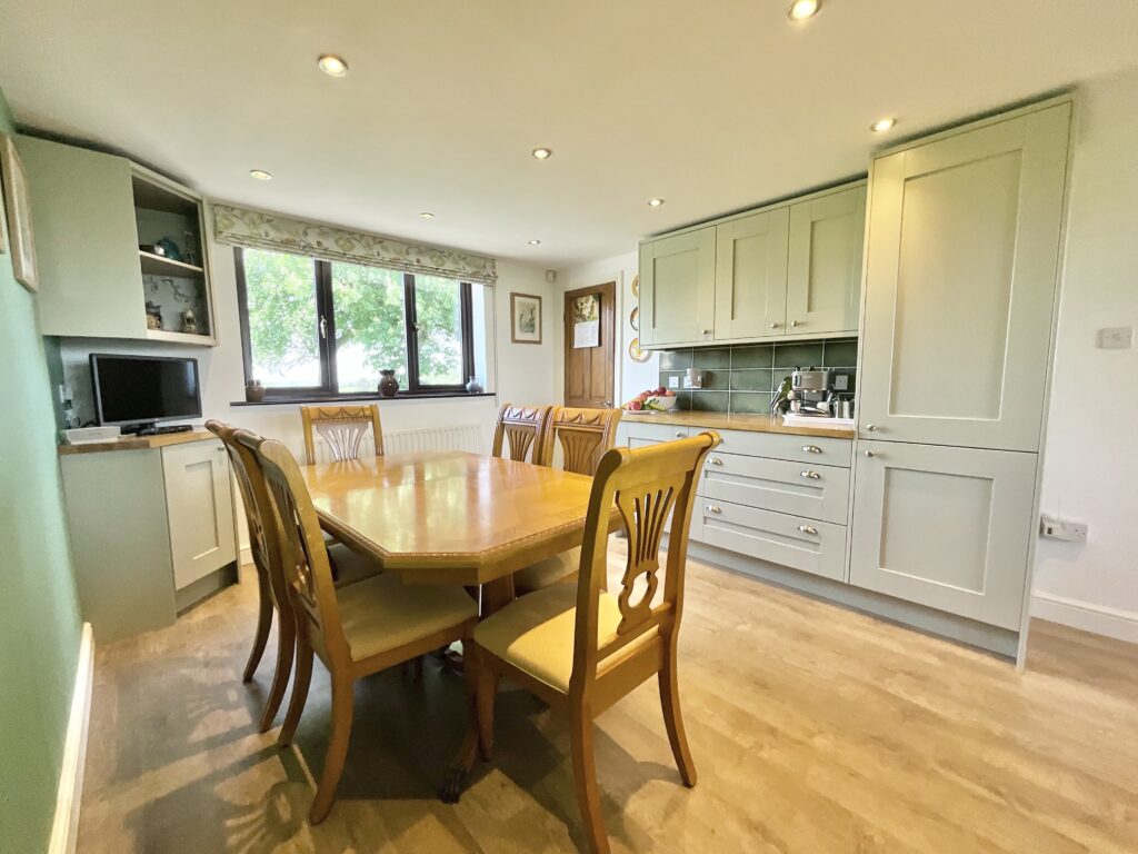 The Common, Dilhorne, ST10
