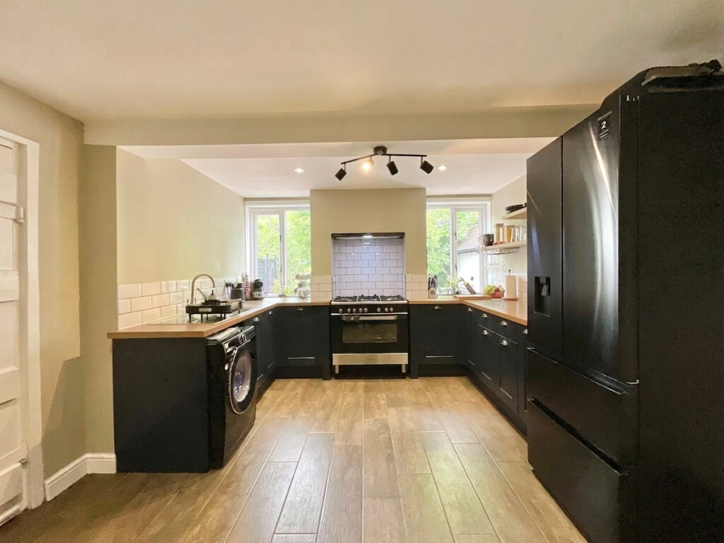 Longton Road, Stoke-On-Trent, ST4