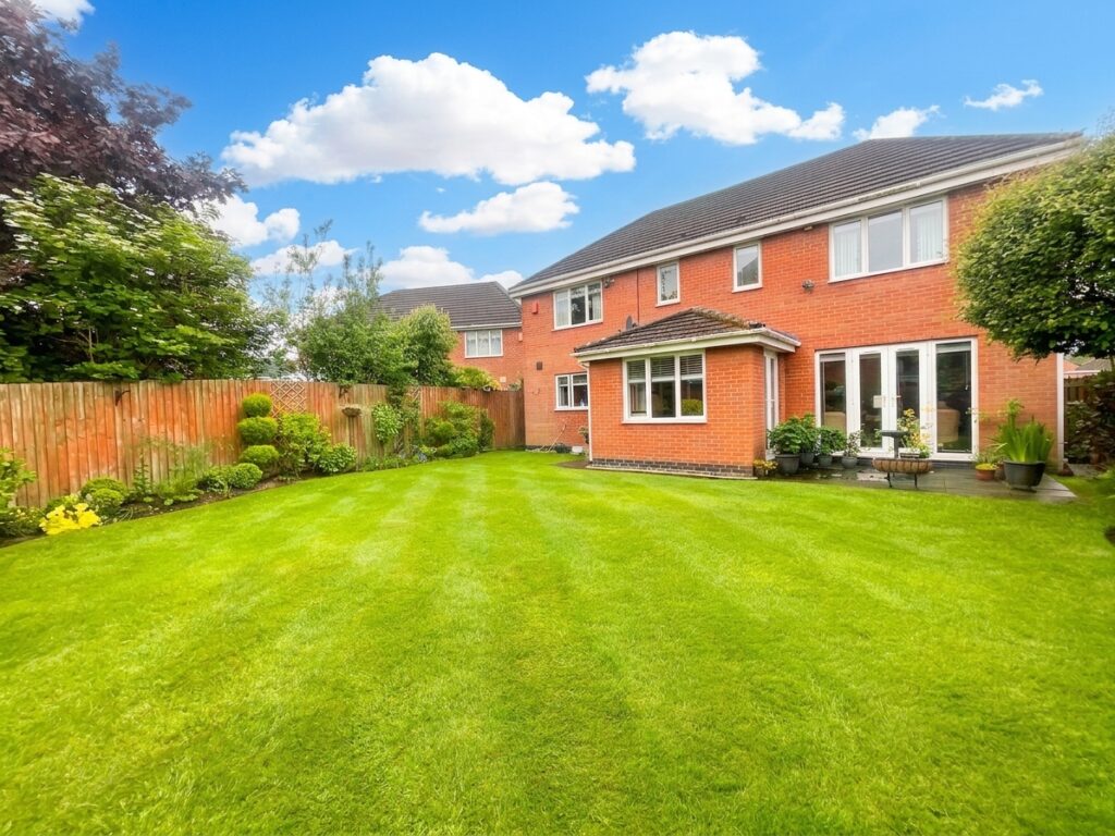 Headingley Grove, Stoke-On-Trent, ST4