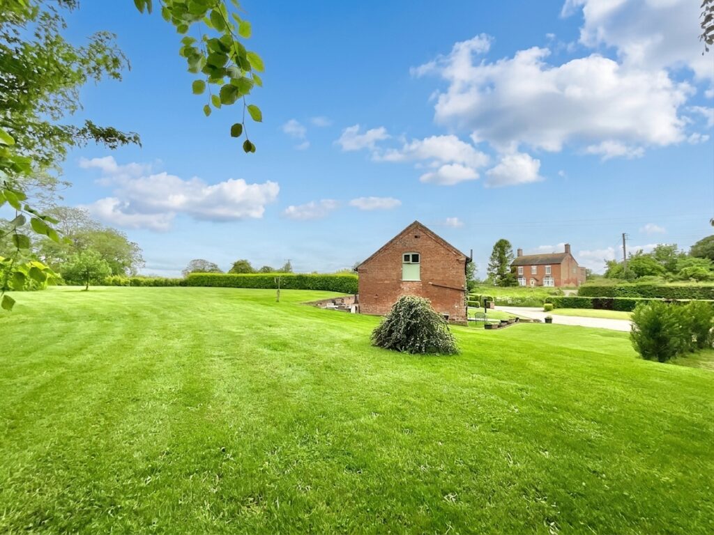 Bearstone, Market Drayton, TF9