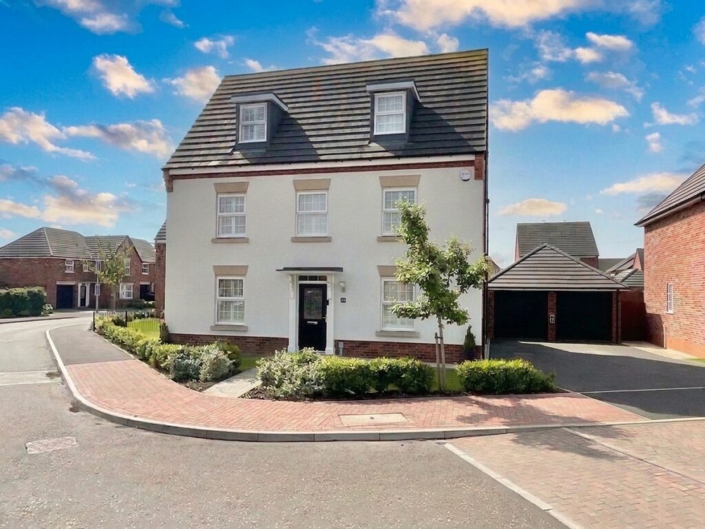 Thomas Fairfax Way, Henhull, CW5