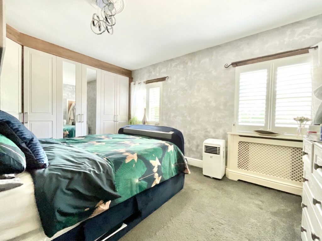 Dunston, Stafford, ST18