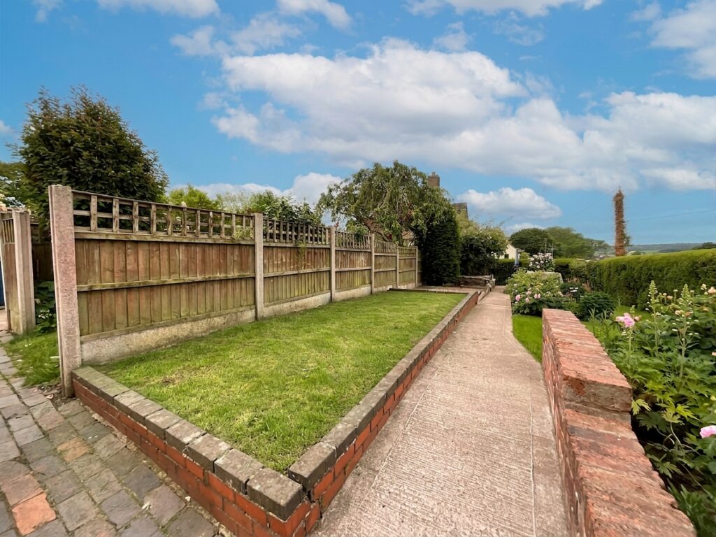 Longton Road, Barlaston, ST12