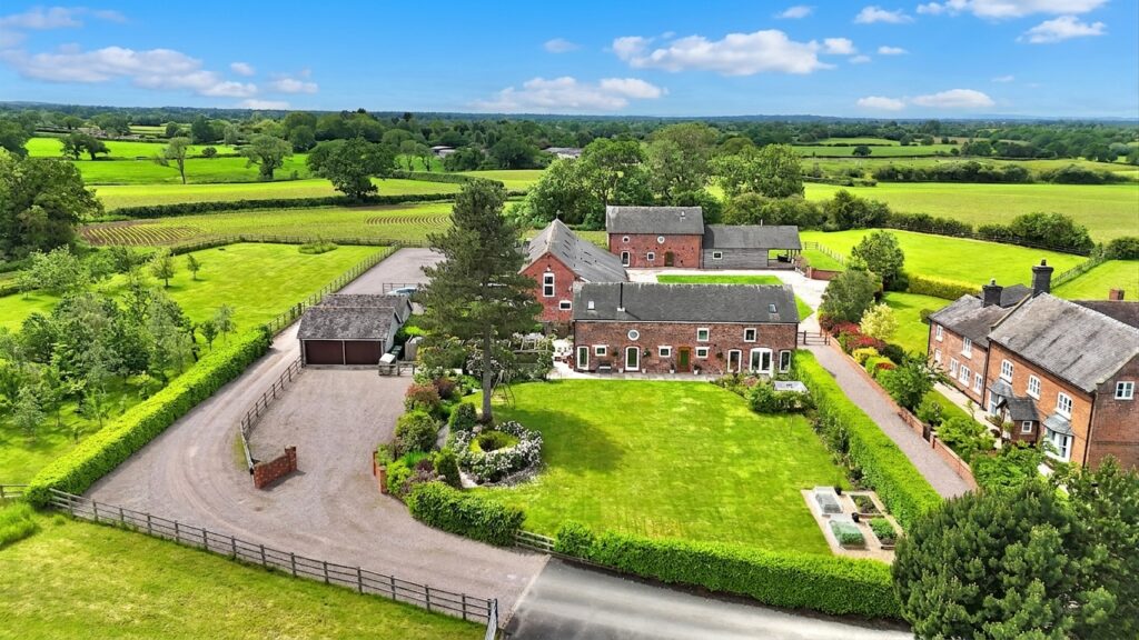 Hunsterson, Greenfields Farm, CW5