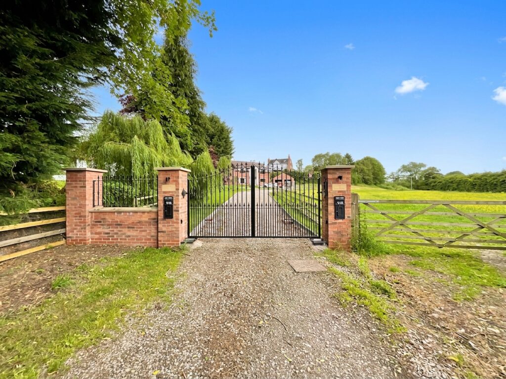 Salford, Audlem, CW3