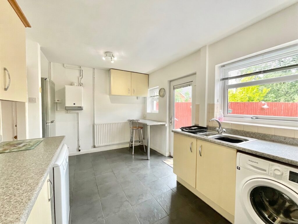 London Road, Stoke-On-Trent, ST4