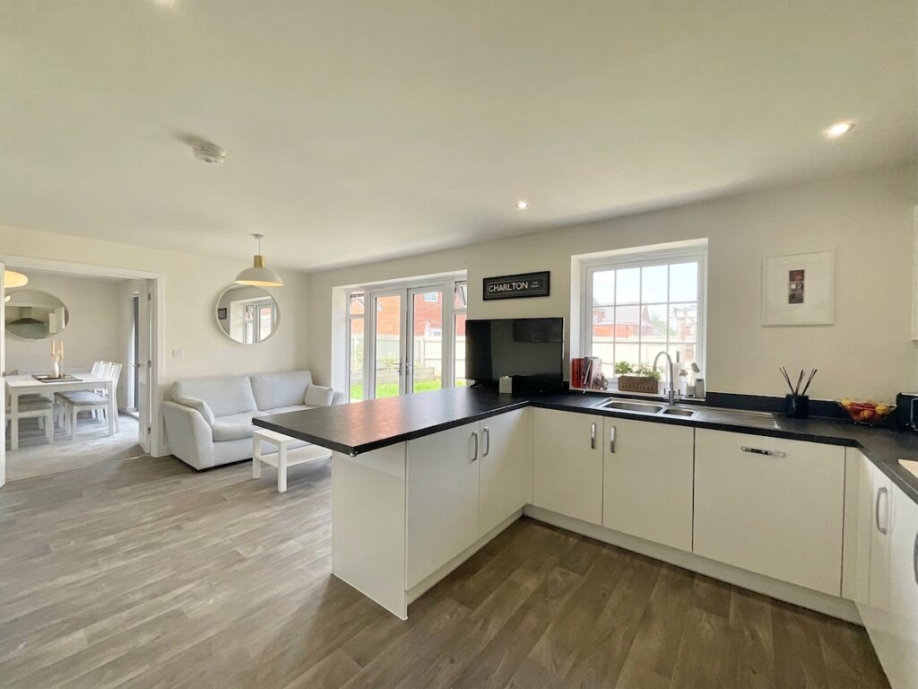 Meadowside Drive, Henhull, CW5