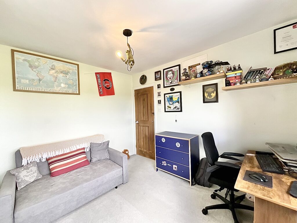 Leek Road, Cheadle, ST10