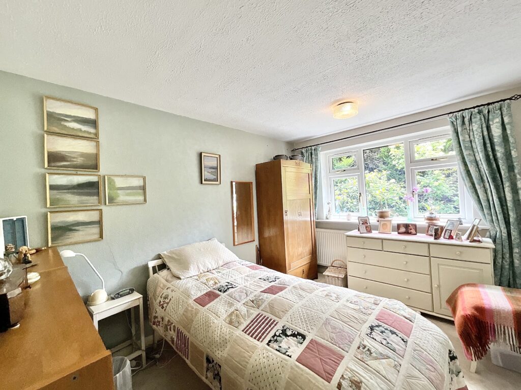 Leek Road, Cheadle, ST10