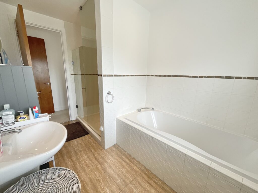 Freshwater Drive, Weston, CW2