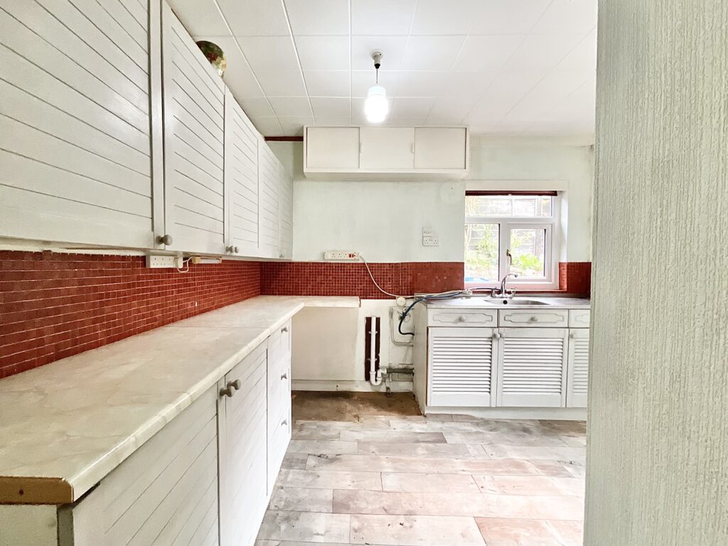 Foxt Road, Foxt, ST10
