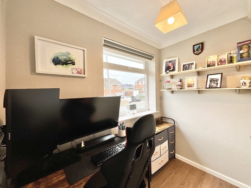 Dale Close, Cheadle, ST10