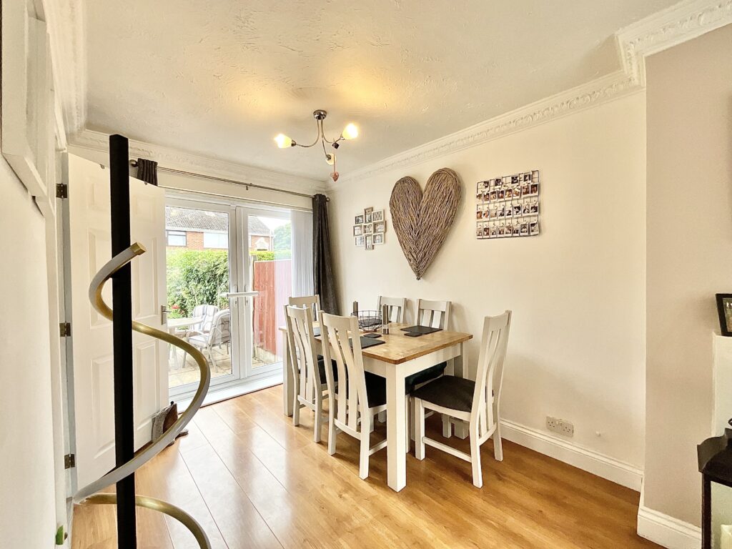 Dale Close, Cheadle, ST10