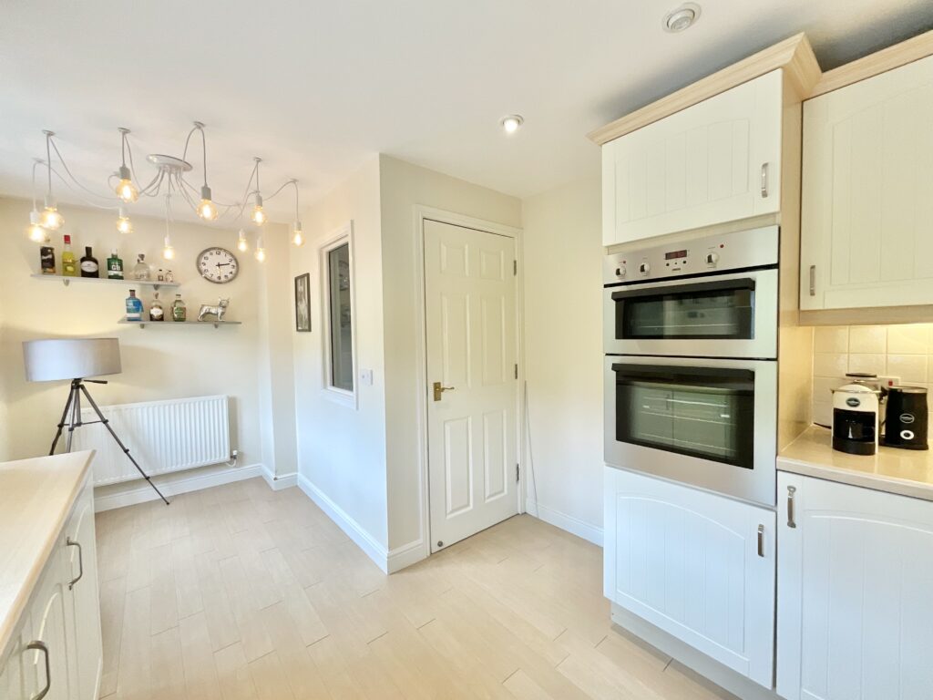 Edgbaston Drive, Stoke-On-Trent, ST4