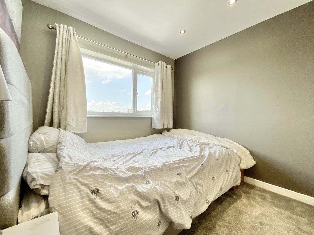 Hollies Brook Close, Gnosall, ST20