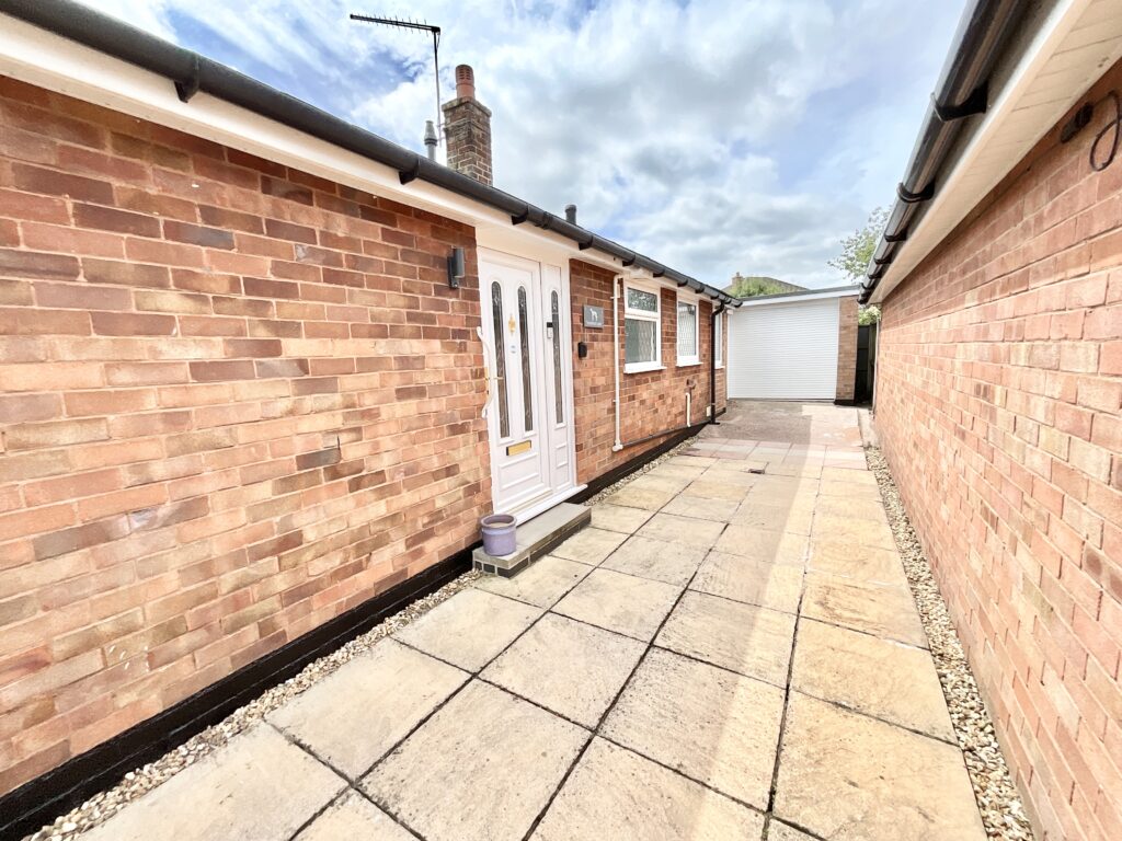 Cowley Lane, Gnosall, ST20