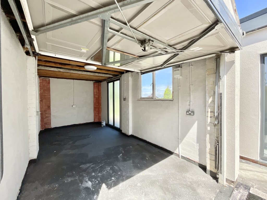 Sebring Avenue, Stoke-On-Trent, ST3