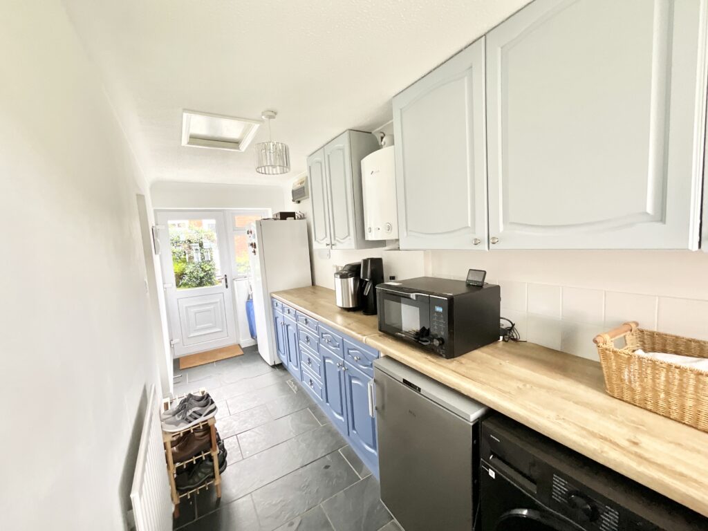 Meadow Close, Gnosall, ST20