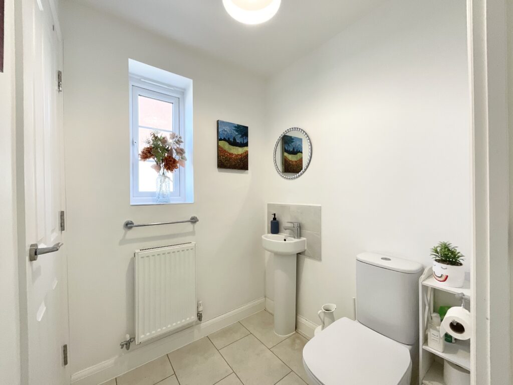 Edme Grove, Barlaston, ST12