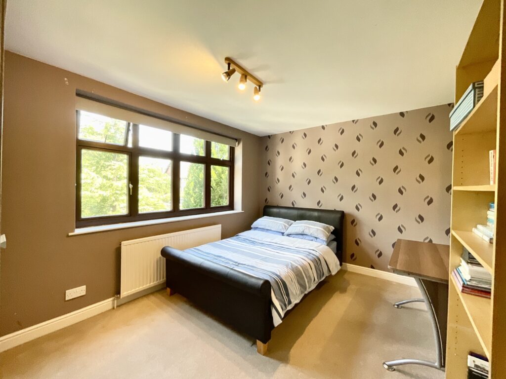 Station Road, Barlaston, ST12