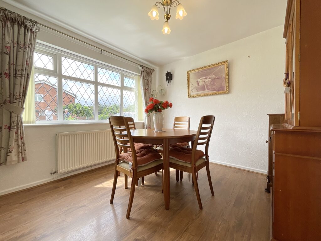 Caernarvon Road, Wistaston, CW2