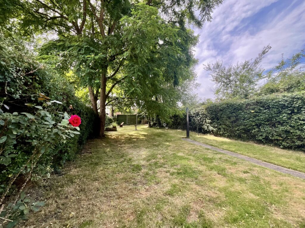 Gawsworth Avenue, Crewe, CW2