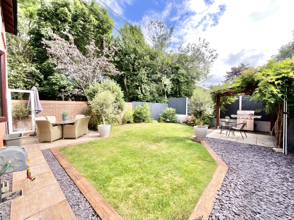 Victoria Mill Drive, Willaston, CW5