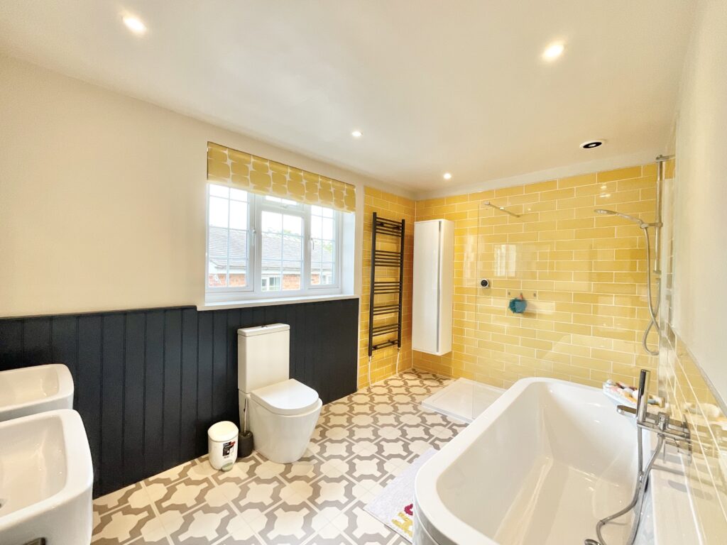 Crewe Road, Hatherton, CW5