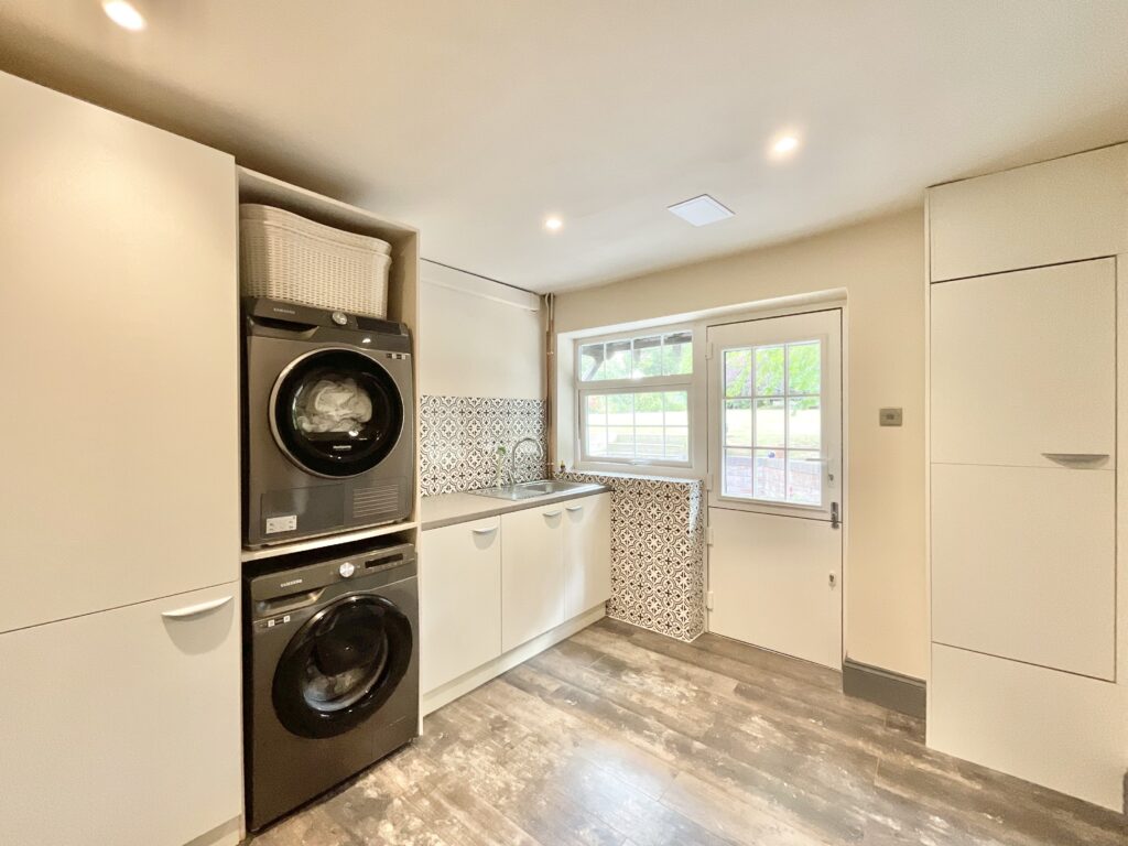 Crewe Road, Hatherton, CW5